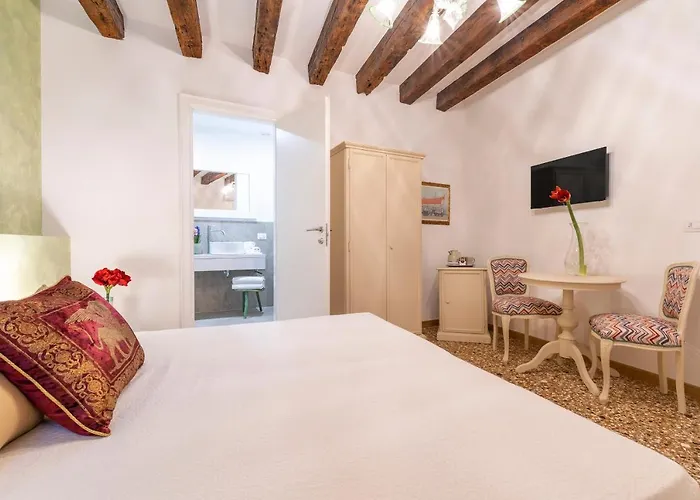 Residenza San Silvestro 3*