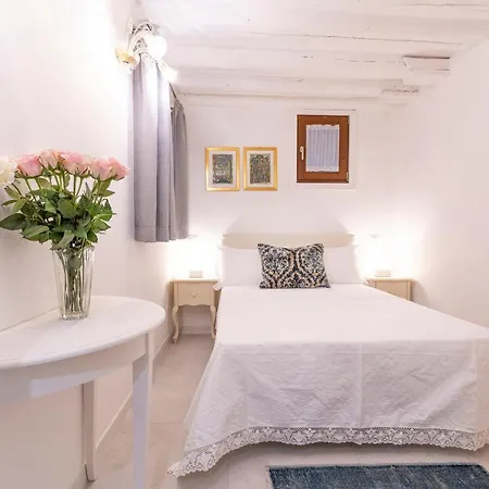 Residenza San Silvestro Konukevi Venedik