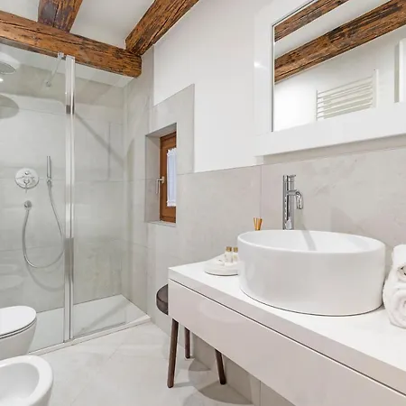 Residenza San Silvestro Affittacamere Venezia